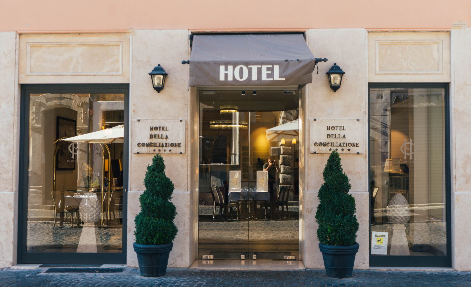 How to Create a Financial Plan for Different Types of Travel: Luxury, Moderate, and Budget