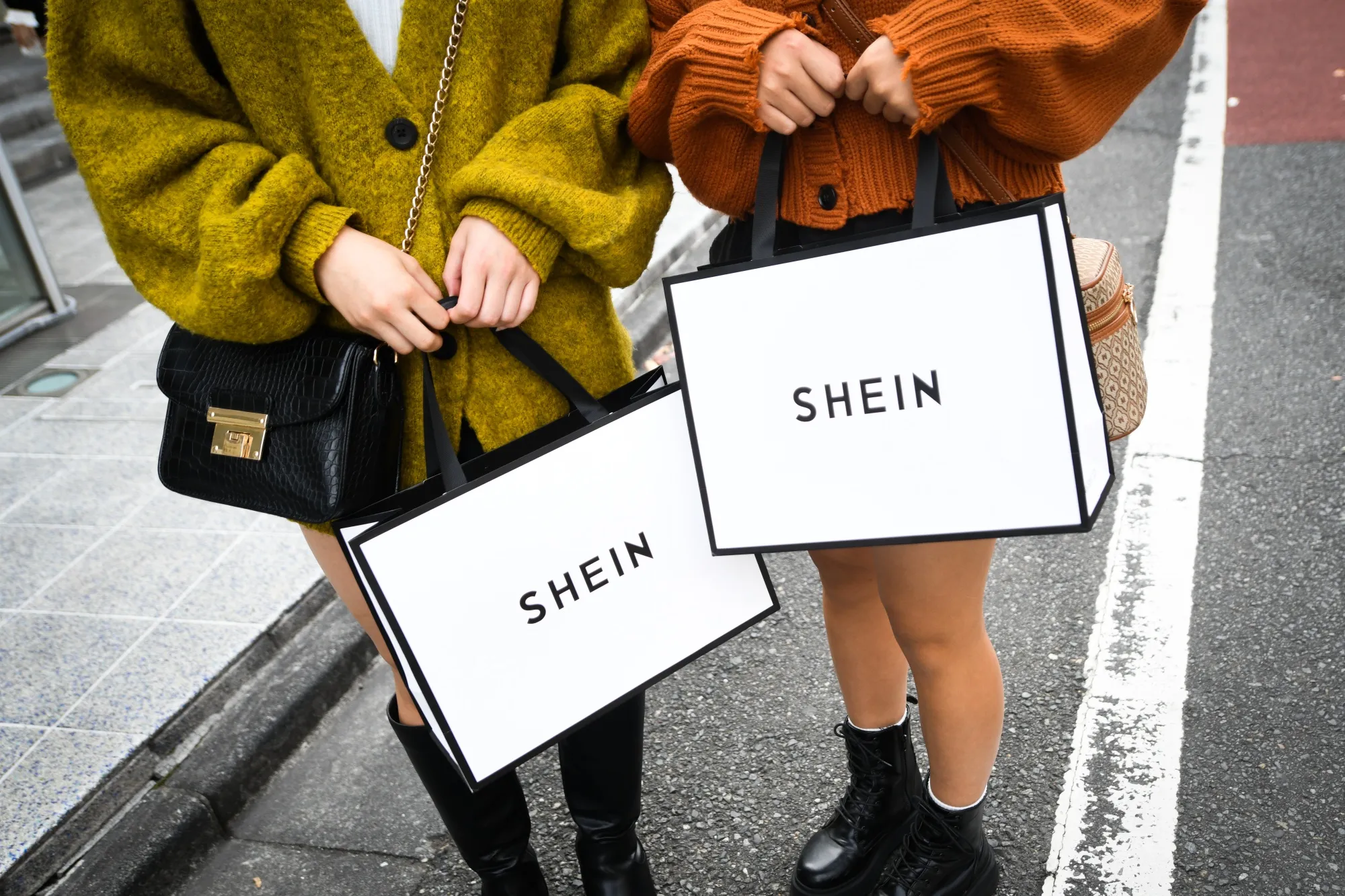 The Influence of Artificial Intelligence on Customer Experience Personalization at Shein